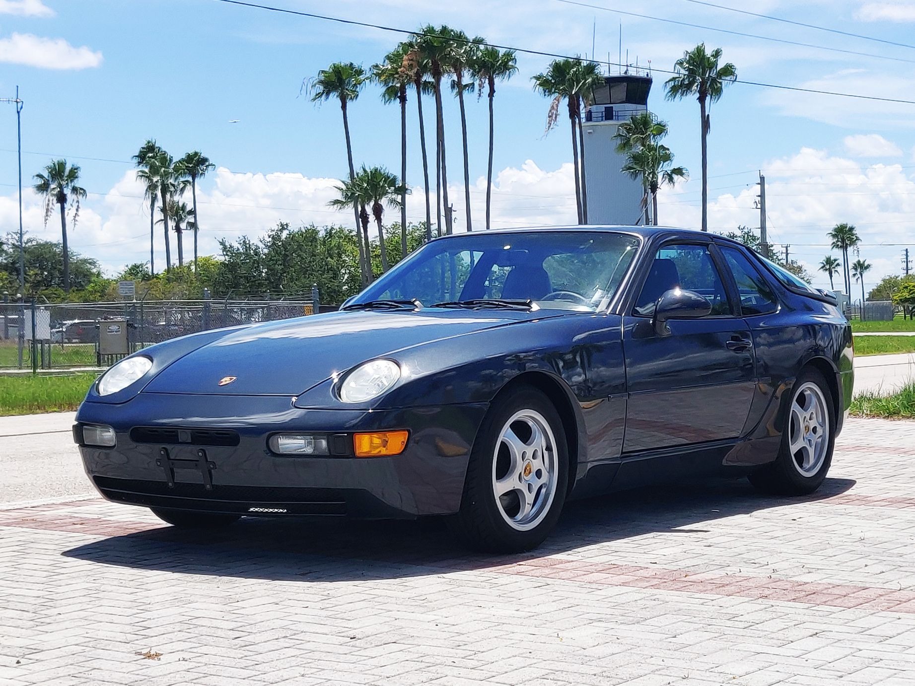 Used-1992-Porsche-968-Turbo