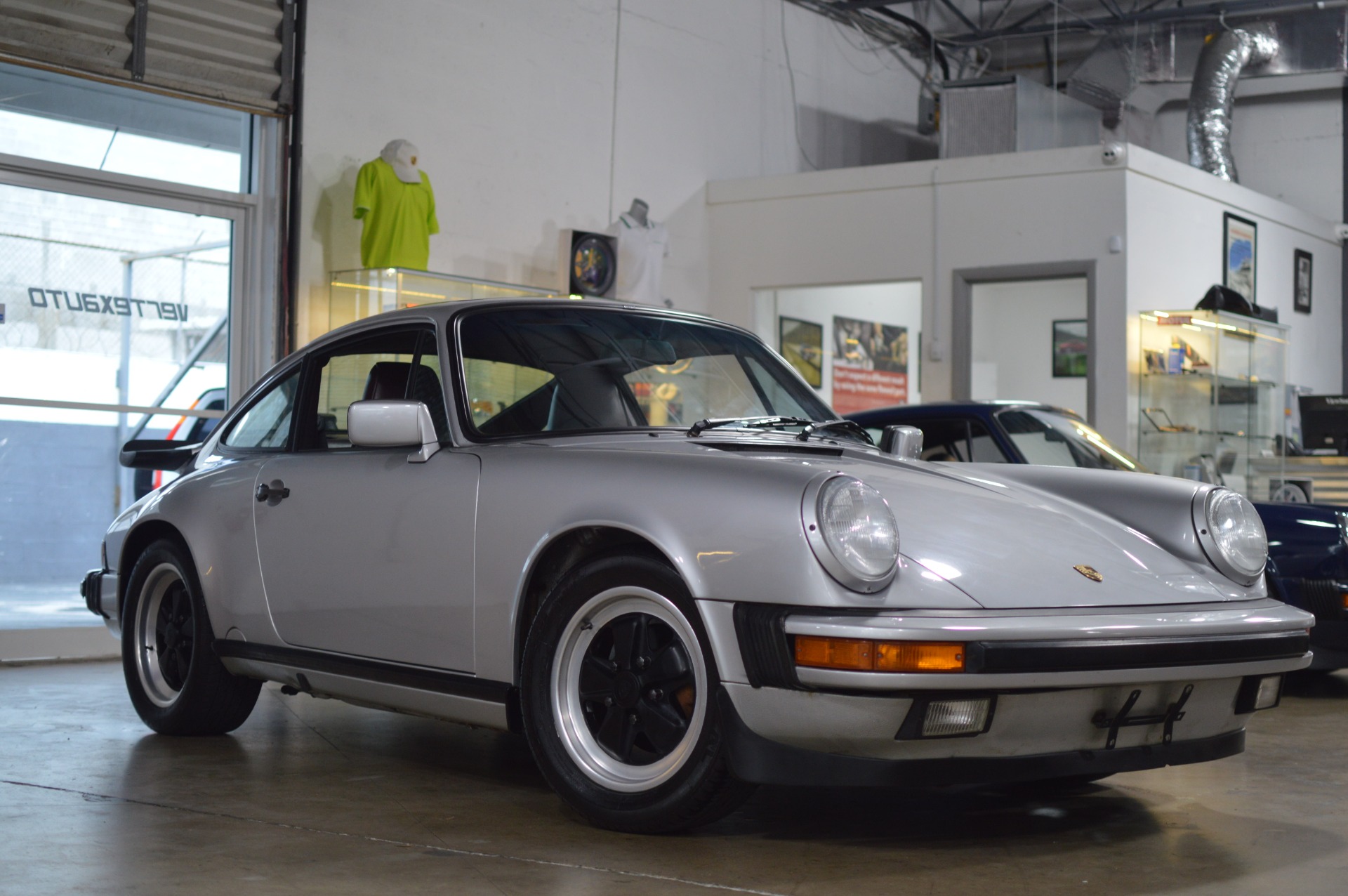 Used 1987 Porsche 911 Carrera For Sale ($46,999) | Vertex Auto Group Stock  #87SILVER911COUPE