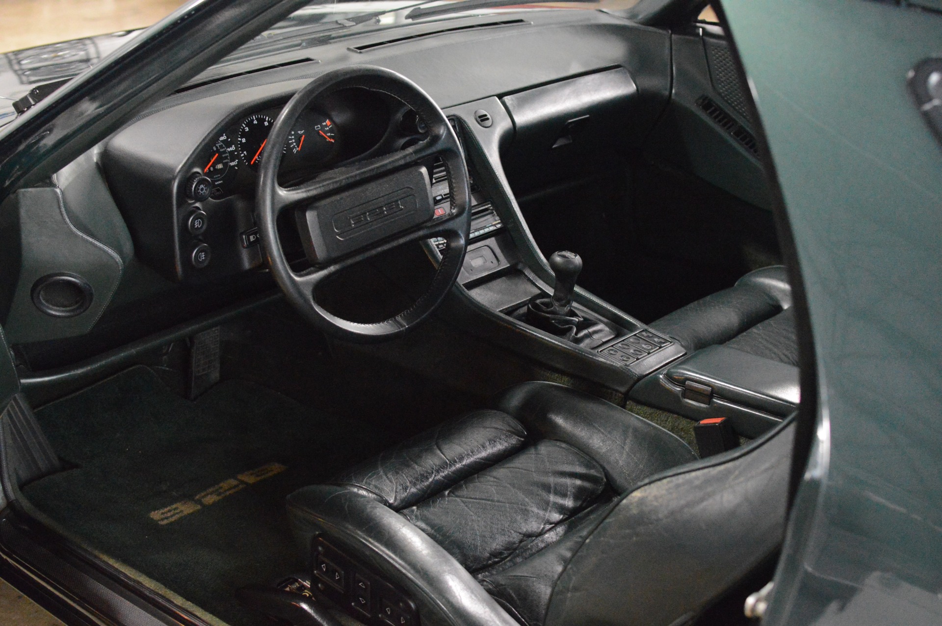 Used 1983 Porsche 928 Coupe