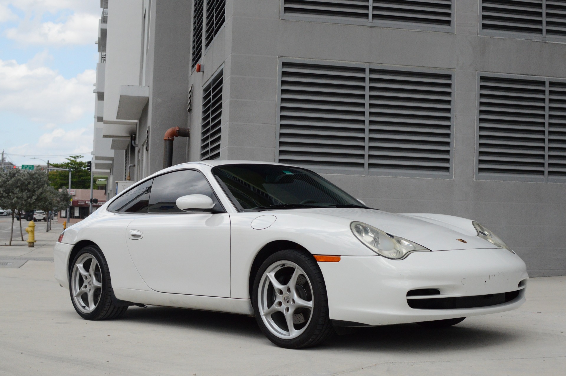 Used 2002 Porsche 911 Carrera For Sale ($24,999) | Vertex Auto Group Stock  #01WHITE996COUPE