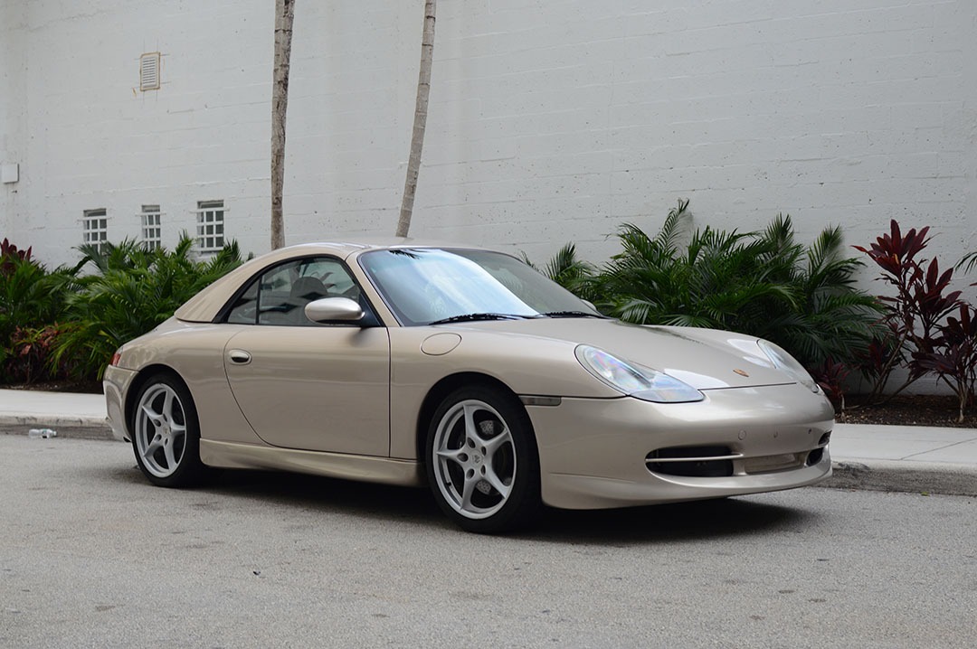 Used-1999-Porsche-911-Carrera.jpg